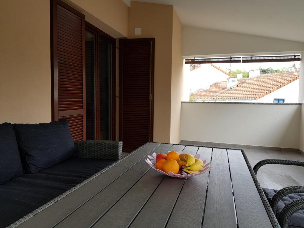Appartement Relax Zone III à Malinska Extérieur photo