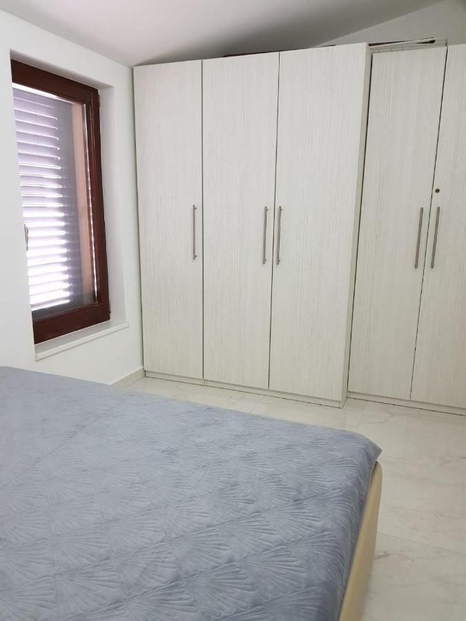 Appartement Relax Zone III à Malinska Extérieur photo