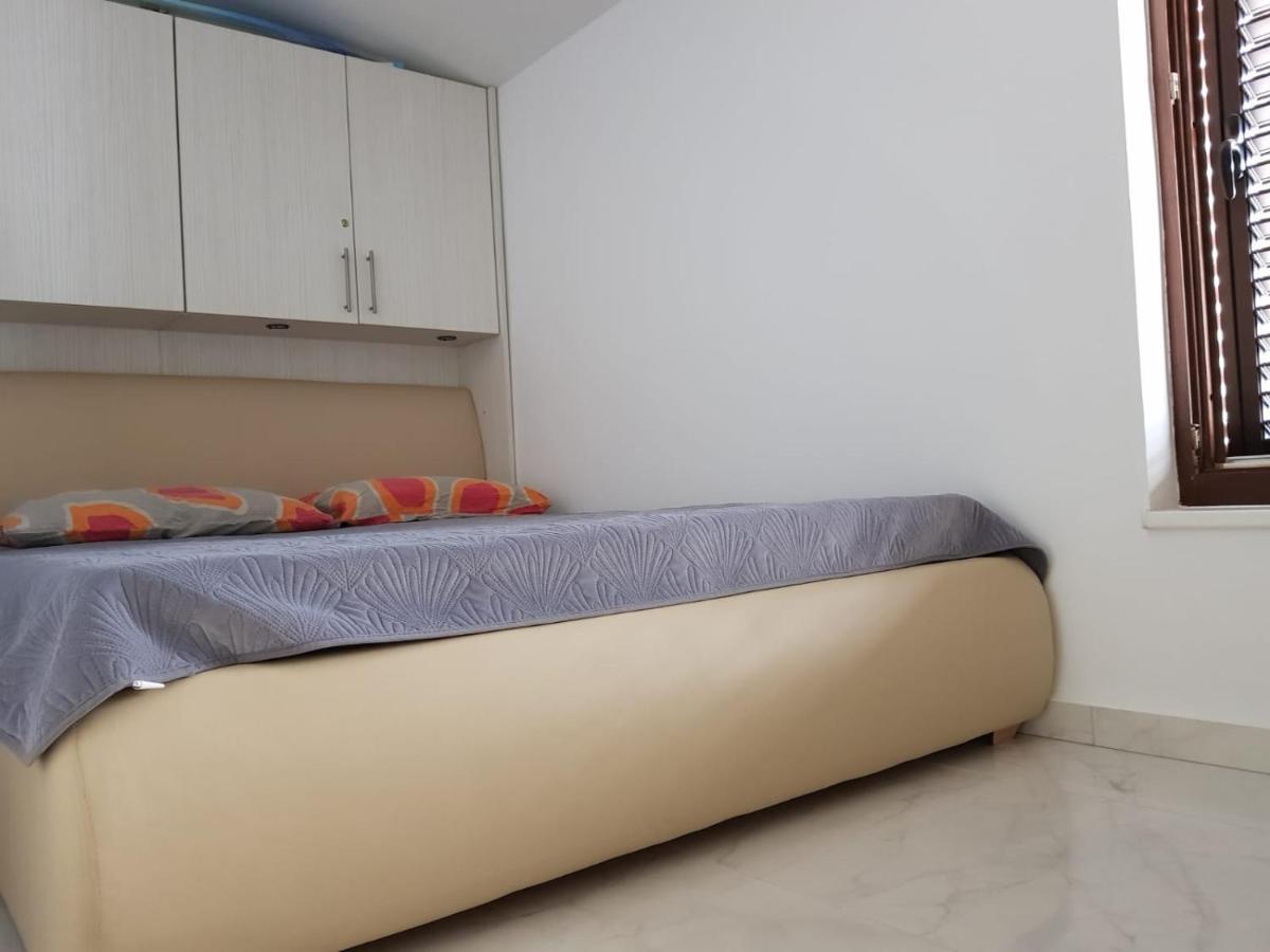 Appartement Relax Zone III à Malinska Extérieur photo